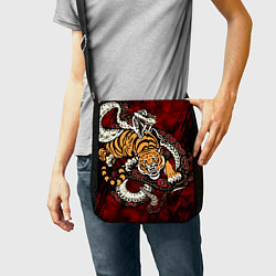Сумка на плечо Тигр со Змеёй 2022, цвет: 3D-принт — фото 2