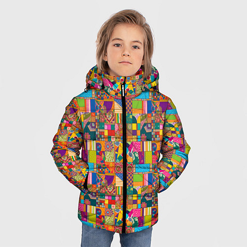 Зимняя куртка для мальчика Лоскутное шитье, рисовала нейросеть / 3D-Светло-серый – фото 3