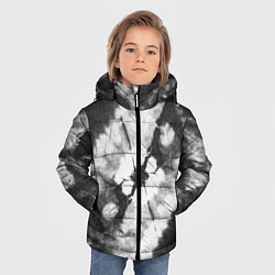 Куртка зимняя для мальчика Черно-белый тай-дай, цвет: 3D-красный — фото 2