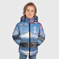 Куртка зимняя для мальчика Цветущая сакура на фоне Фудзиямы - Япония, цвет: 3D-красный — фото 2