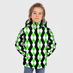 Куртка зимняя для мальчика Зелёные и белые ромбы на чёрном фоне, цвет: 3D-светло-серый — фото 2