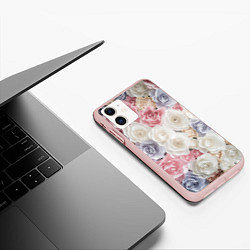 Чехол iPhone 11 матовый Букет из роз, цвет: 3D-светло-розовый — фото 2