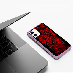 Чехол iPhone 11 матовый Унисекс / Красные розы, цвет: 3D-сиреневый — фото 2