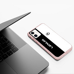Чехол iPhone 11 матовый Lexus: Black & White, цвет: 3D-светло-розовый — фото 2