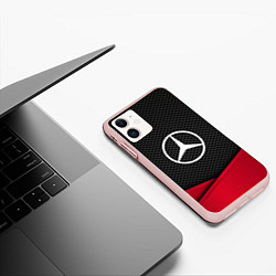 Чехол iPhone 11 матовый Mercedes Benz: Grey Carbon, цвет: 3D-светло-розовый — фото 2