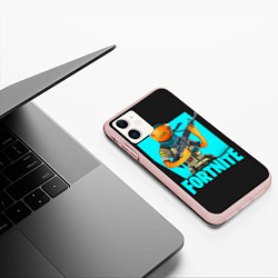 Чехол iPhone 11 матовый Fortnite, цвет: 3D-светло-розовый — фото 2