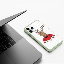 Чехол iPhone 11 Pro матовый Christmas Deer, цвет: 3D-салатовый — фото 2
