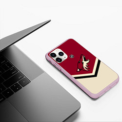 Чехол iPhone 11 Pro матовый NHL: Arizona Coyotes, цвет: 3D-розовый — фото 2