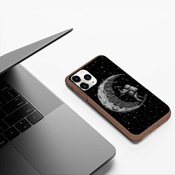 Чехол iPhone 11 Pro матовый Лунный шахтер, цвет: 3D-коричневый — фото 2