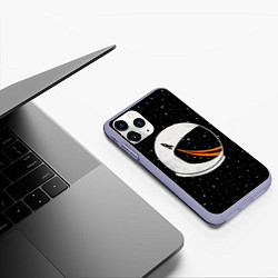 Чехол iPhone 11 Pro матовый Шлем астронавта, цвет: 3D-светло-сиреневый — фото 2