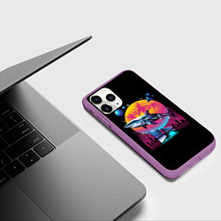 Чехол iPhone 11 Pro матовый Ретро акула, цвет: 3D-фиолетовый — фото 2