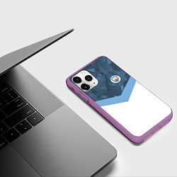Чехол iPhone 11 Pro матовый Manchester City FC: Sport, цвет: 3D-фиолетовый — фото 2