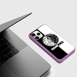 Чехол iPhone 11 Pro матовый Ramones B&W, цвет: 3D-фиолетовый — фото 2