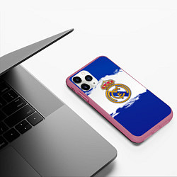 Чехол iPhone 11 Pro матовый Real Madrid FC, цвет: 3D-малиновый — фото 2