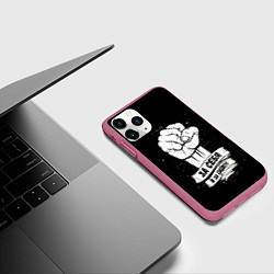 Чехол iPhone 11 Pro матовый За себя и за Сашку, цвет: 3D-малиновый — фото 2