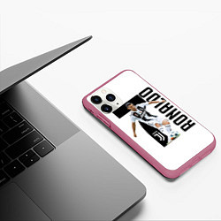 Чехол iPhone 11 Pro матовый Ronaldo the best, цвет: 3D-малиновый — фото 2