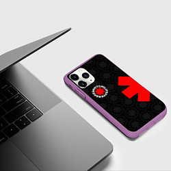 Чехол iPhone 11 Pro матовый RED HOT CHILI PEPPERS, цвет: 3D-фиолетовый — фото 2