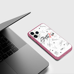Чехол iPhone 11 Pro матовый STRAY KIDS АВТОГРАФЫ, цвет: 3D-малиновый — фото 2