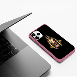Чехол iPhone 11 Pro матовый Anubis, цвет: 3D-малиновый — фото 2