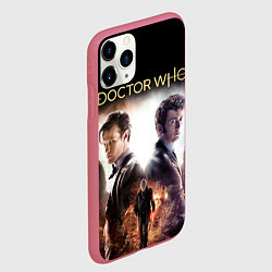 Чехол iPhone 11 Pro матовый Доктор Кто, цвет: 3D-малиновый — фото 2