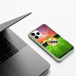 Чехол iPhone 11 Pro матовый FC Real Madrid, цвет: 3D-салатовый — фото 2