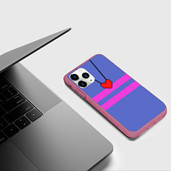 Чехол iPhone 11 Pro матовый UNDERTALE FRISK ФРИСК, цвет: 3D-малиновый — фото 2