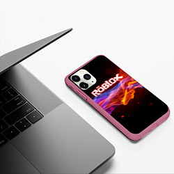 Чехол iPhone 11 Pro матовый ROBLOX, цвет: 3D-малиновый — фото 2