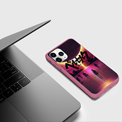 Чехол iPhone 11 Pro матовый BERSERK, цвет: 3D-малиновый — фото 2