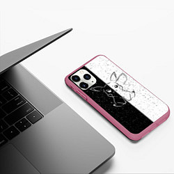 Чехол iPhone 11 Pro матовый ПИКАЧУ, цвет: 3D-малиновый — фото 2