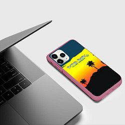 Чехол iPhone 11 Pro матовый HOTLINE MIAMI2, цвет: 3D-малиновый — фото 2