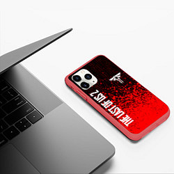 Чехол iPhone 11 Pro матовый The Last of Us: Part 2, цвет: 3D-красный — фото 2