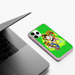 Чехол iPhone 11 Pro матовый CRASH BANDICOOT, цвет: 3D-розовый — фото 2