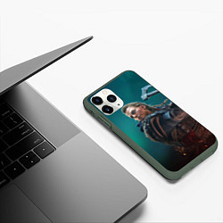 Чехол iPhone 11 Pro матовый ASSASSINS CREED VALHALLA, цвет: 3D-темно-зеленый — фото 2