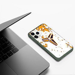 Чехол iPhone 11 Pro матовый Kobe Bryant, цвет: 3D-темно-зеленый — фото 2