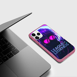 Чехол iPhone 11 Pro матовый Evelynn LOL, цвет: 3D-малиновый — фото 2