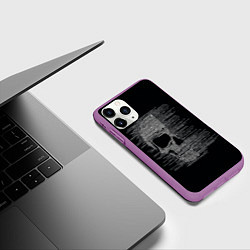 Чехол iPhone 11 Pro матовый Череп из текста, цвет: 3D-фиолетовый — фото 2