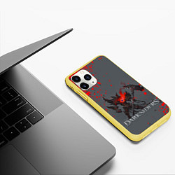 Чехол iPhone 11 Pro матовый Darksiders Гнев Войны Z, цвет: 3D-желтый — фото 2