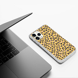 Чехол iPhone 11 Pro матовый Желтый леопардовый принт, цвет: 3D-белый — фото 2