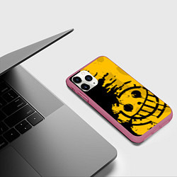 Чехол iPhone 11 Pro матовый ONE PIECE PIRATES ПИРАТЫ, цвет: 3D-малиновый — фото 2