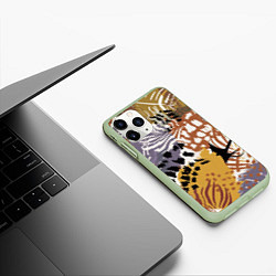 Чехол iPhone 11 Pro матовый Зебра Пятнистая, цвет: 3D-салатовый — фото 2