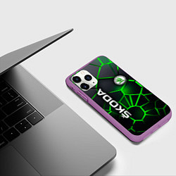 Чехол iPhone 11 Pro матовый 3D плиты с подсветкой Шкода, цвет: 3D-фиолетовый — фото 2