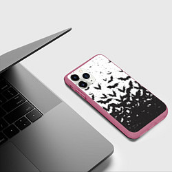 Чехол iPhone 11 Pro матовый Летучие кровососы, цвет: 3D-малиновый — фото 2