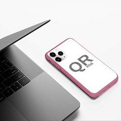 Чехол iPhone 11 Pro матовый Самый нужный QR код, цвет: 3D-малиновый — фото 2