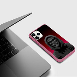 Чехол iPhone 11 Pro матовый Распорядитель игры на черно розовом фоне, цвет: 3D-малиновый — фото 2