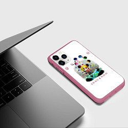 Чехол iPhone 11 Pro матовый Innuendo - Queen, цвет: 3D-малиновый — фото 2