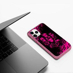 Чехол iPhone 11 Pro матовый JOJO BIZARRE ADVENTURE ПЕРСОНАЖИ, цвет: 3D-малиновый — фото 2