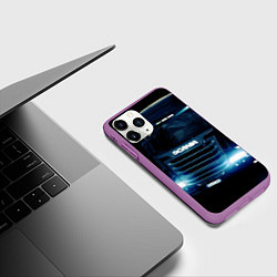 Чехол iPhone 11 Pro матовый SCANIA Дальнобой 2022, цвет: 3D-фиолетовый — фото 2
