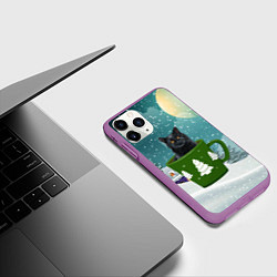 Чехол iPhone 11 Pro матовый Черный кот в кружке, цвет: 3D-фиолетовый — фото 2