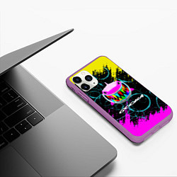 Чехол iPhone 11 Pro матовый 6IX9INE пузыри, цвет: 3D-фиолетовый — фото 2