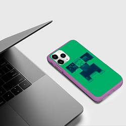 Чехол iPhone 11 Pro матовый Побег от криперов, цвет: 3D-фиолетовый — фото 2